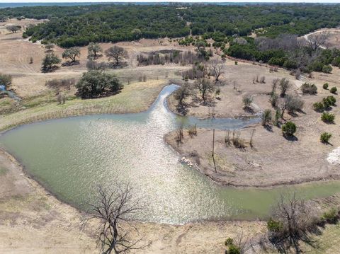 Photo of 16290 E State Highway 22, Cranfills Gap, TX 76637 (MLS # 21208023)