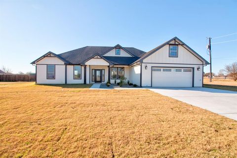 Photo of 6180 OLD SHERMAN Road, Whitesboro, TX 76273 (MLS # 21143177)