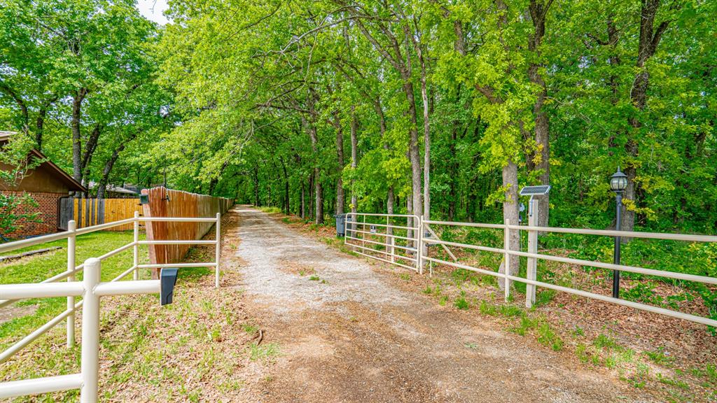 6520 Fall Creek Highway