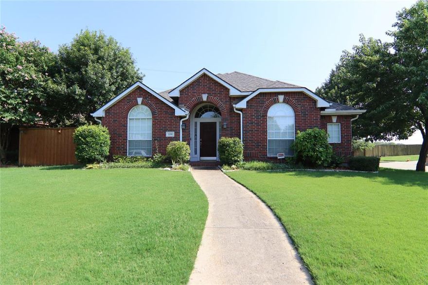 This FURNISHED beautiful finished and prepared home is so close to Oak Point Park & Nature Preserve, what a plus! Corner lot with decent size backyard, formal dining room plus breakfast bar, gas range, large pantry, master bedroom with a sleek bath and jetted, even a Tesla charger in the garage! close to shopping, dining and HWY 75. The house is well prepare for you stay. I am confident you will like it as we do. Refrigerator, washer and dryer will be ready before you move-in. Seeing is believing. Schedule you showing now!