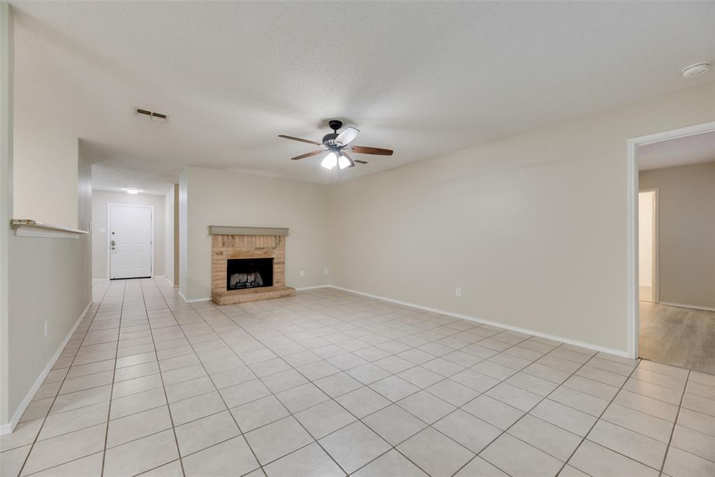 Meadowcreek Estates Ph IV - Residential Lease