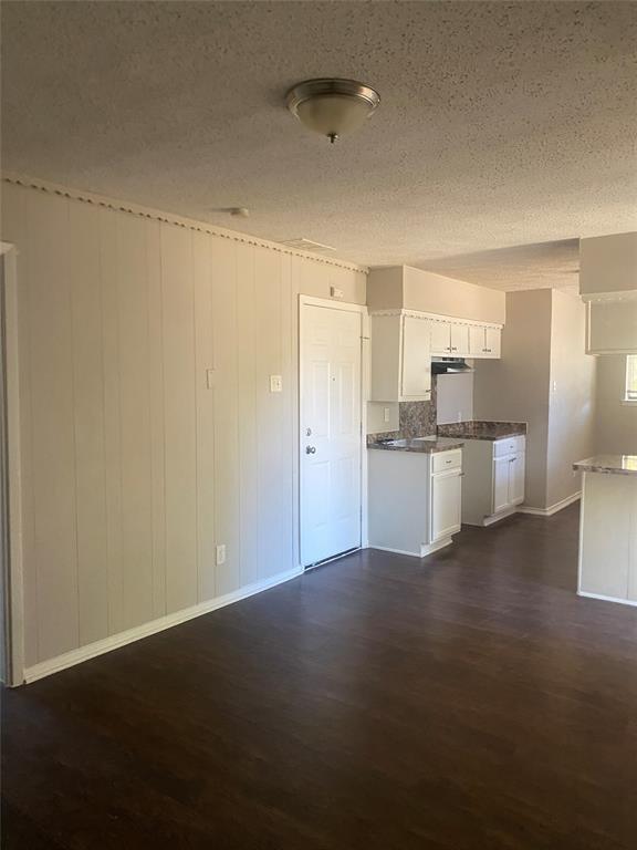 Glenview - Residential Lease