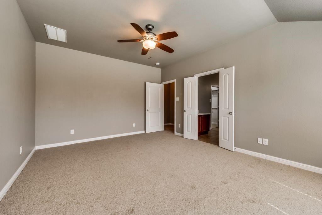 Fossil Park Estates - Residential Lease