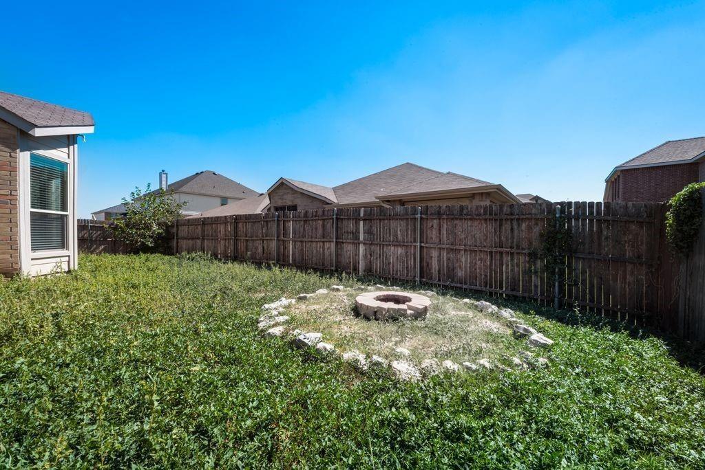 Fossil Park Estates - Residential Lease