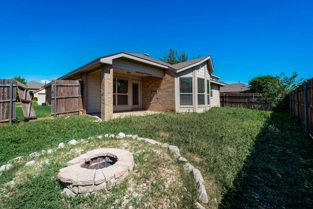 Fossil Park Estates - Residential Lease