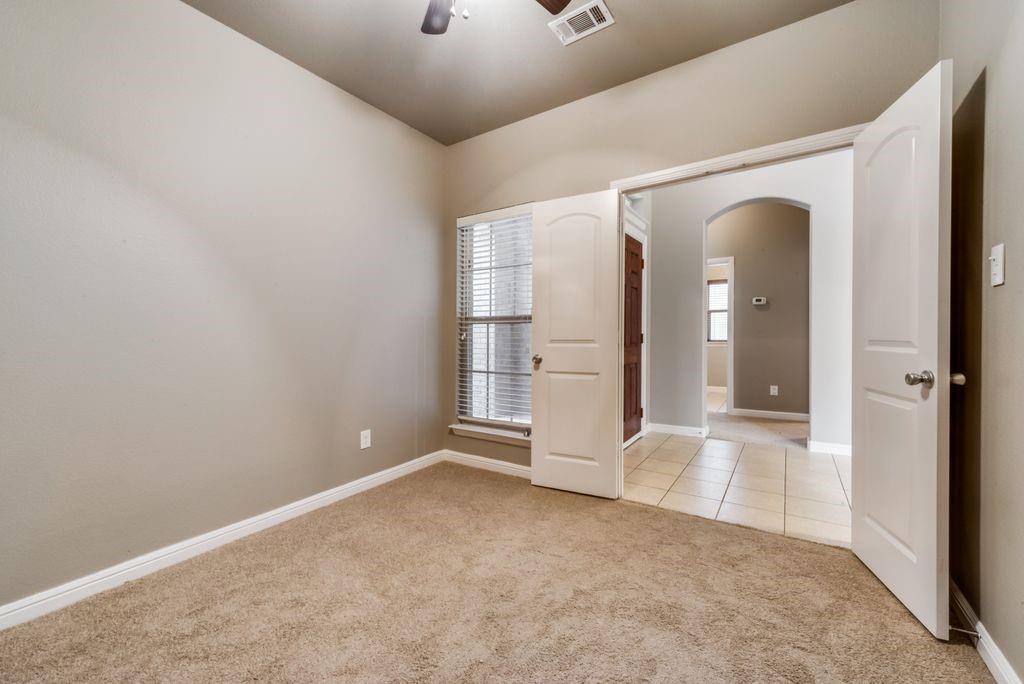 Fossil Park Estates - Residential Lease