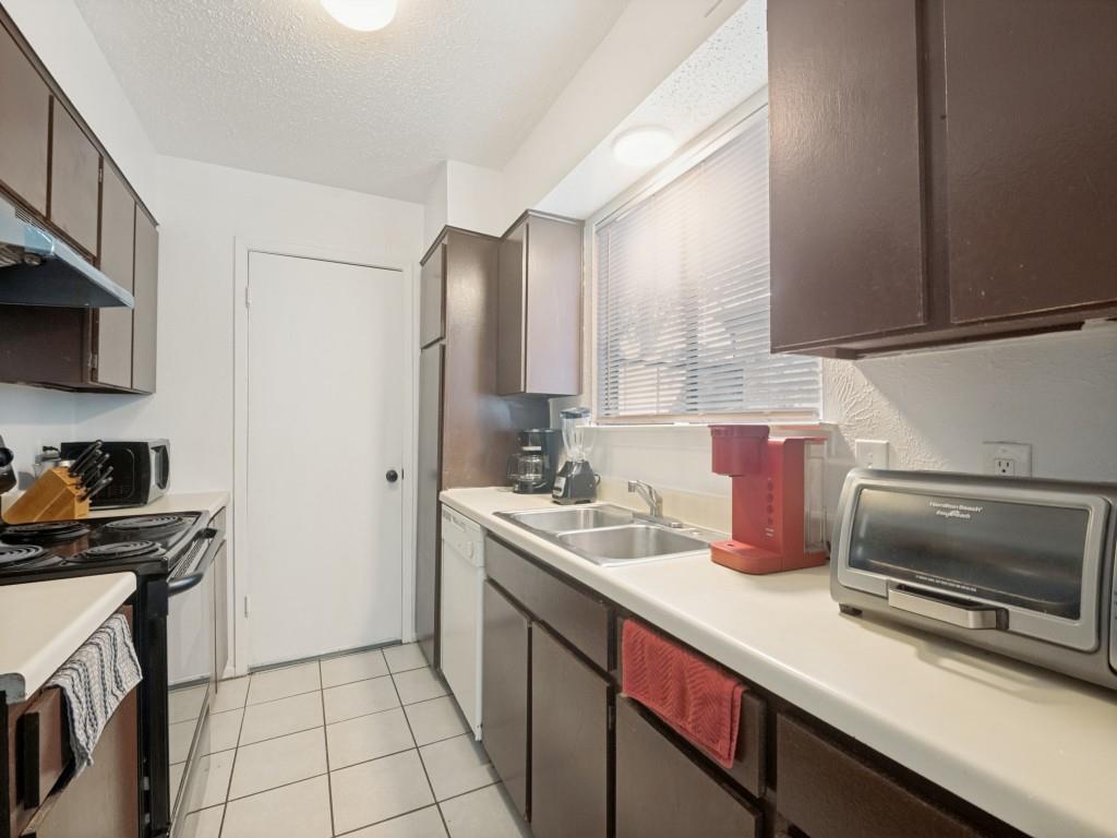 Condo - Residential