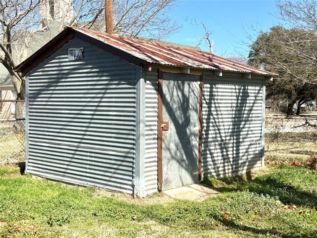 Landor - Residential