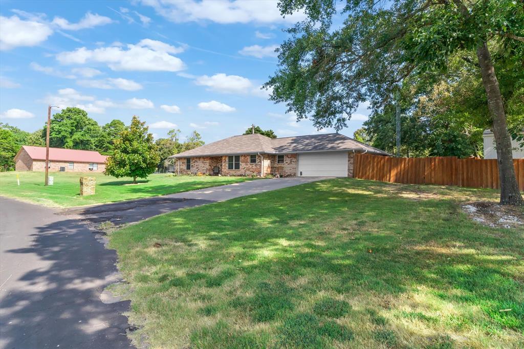 1410 County Road 2230
