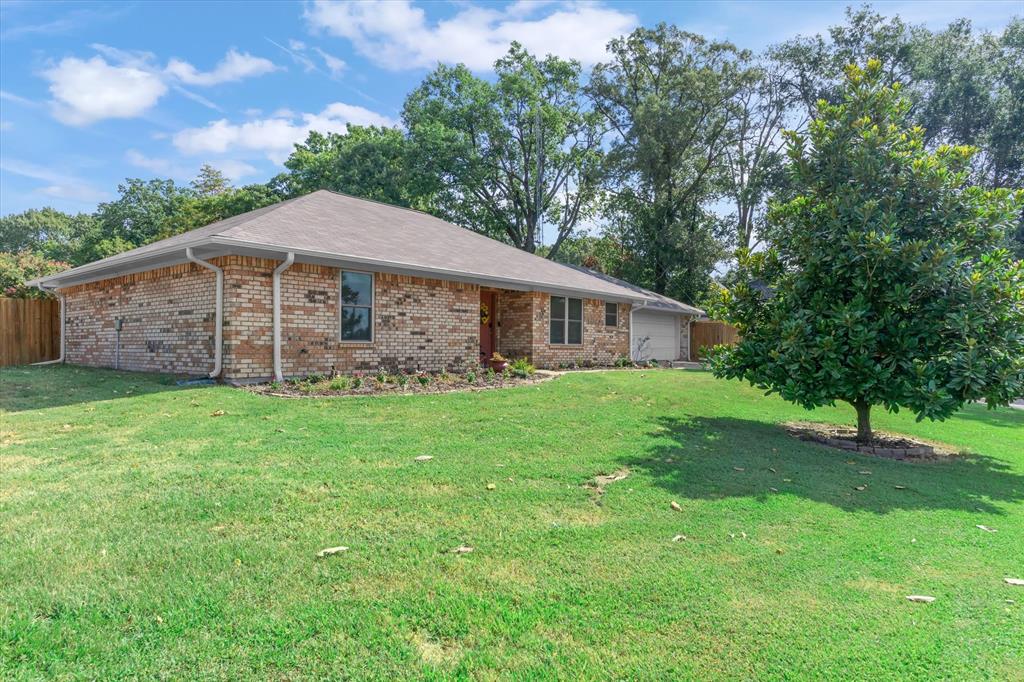1410 County Road 2230