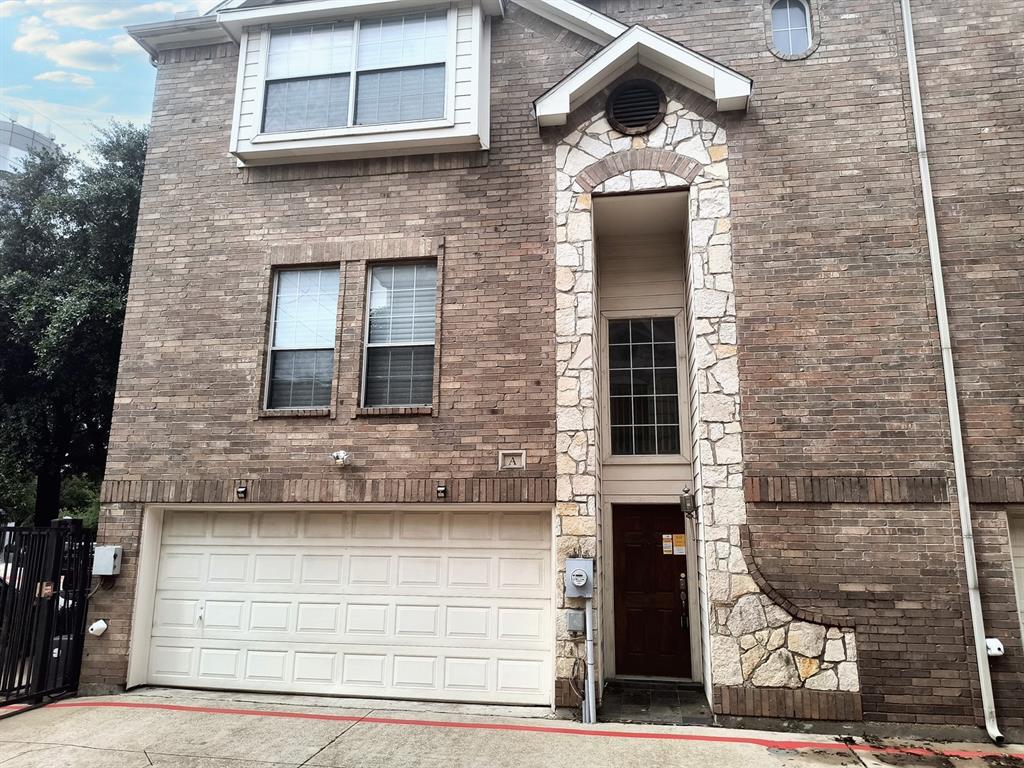 Shelby Twnhms - Residential Lease