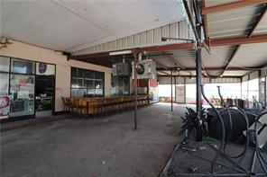 Lindsay Addition - Commercial Sale