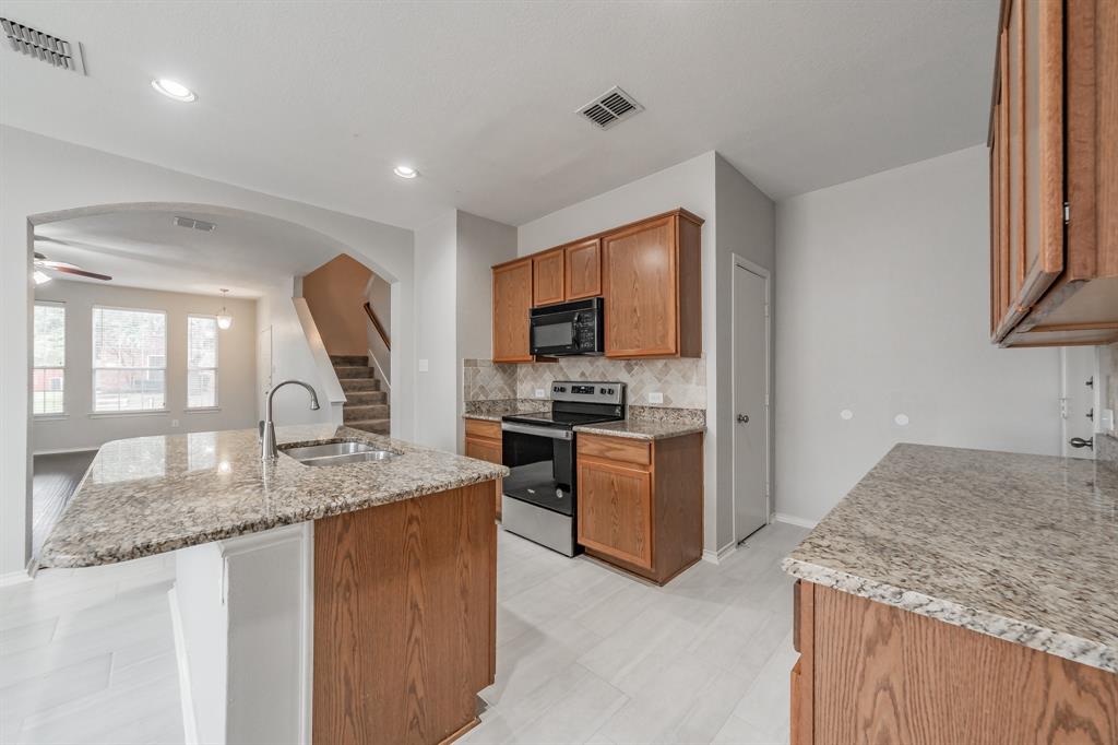 Lakewood Ph 03 - Residential Lease