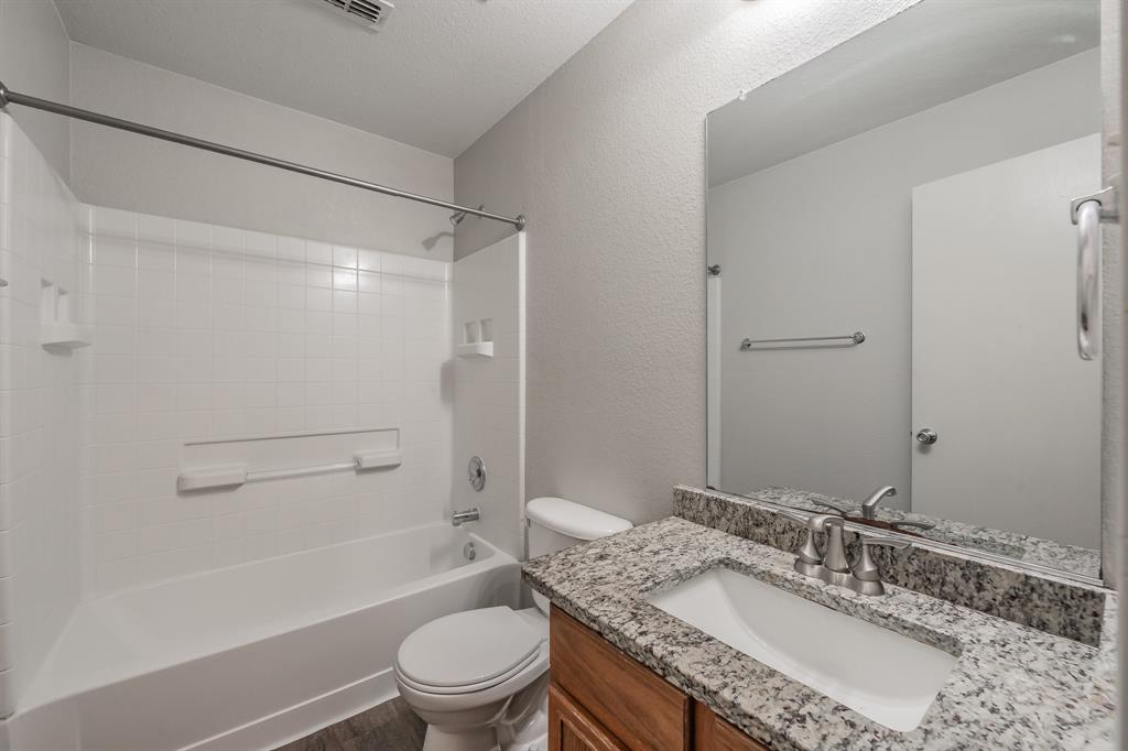 Lakewood Ph 03 - Residential Lease