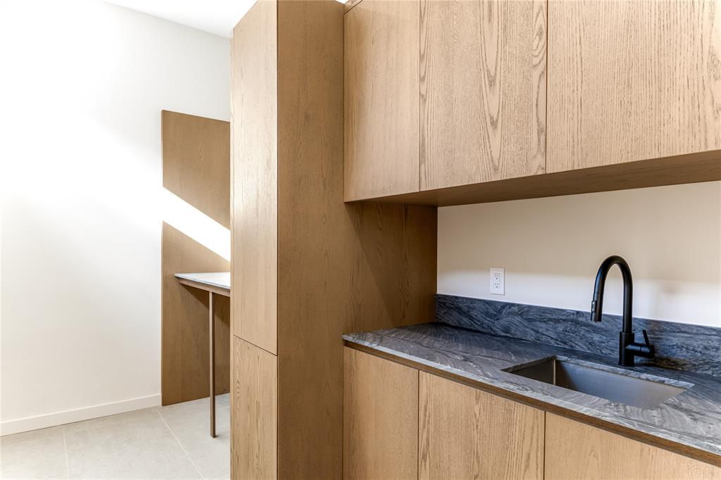 Llano Place - Residential