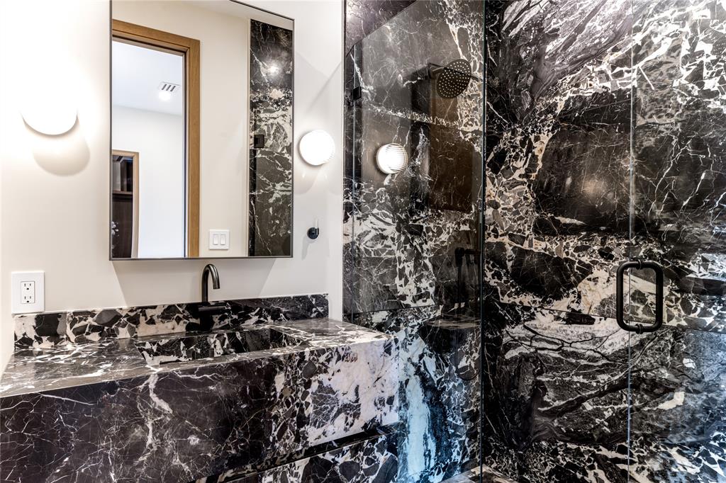 Llano Place - Residential