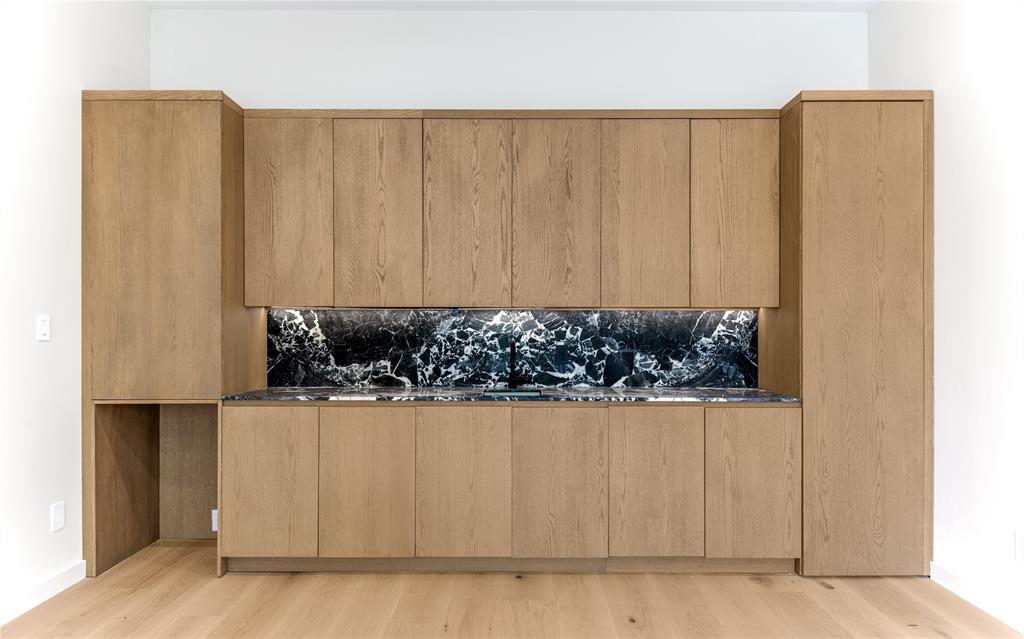 Llano Place - Residential