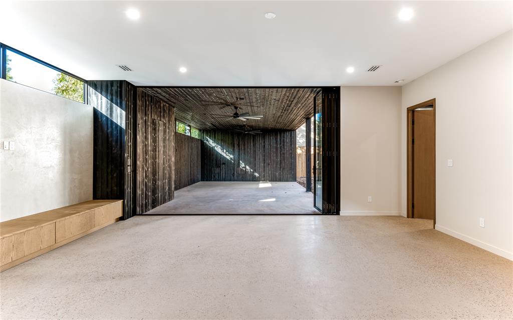 Llano Place - Residential