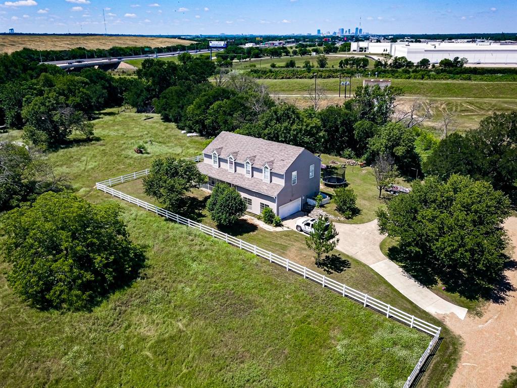 2600 Rosebud Lane