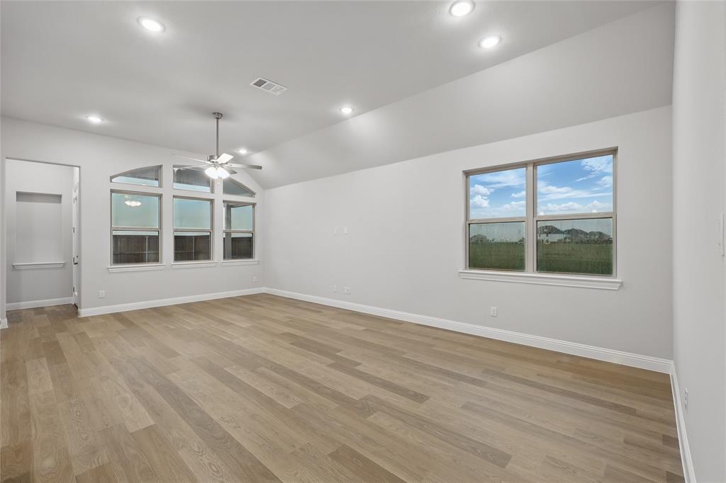 Green Meadows - Residential