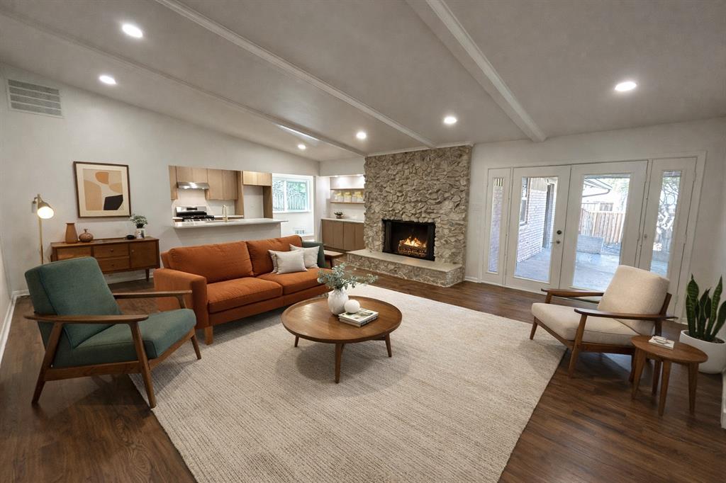 8845 Sweetwater Drive