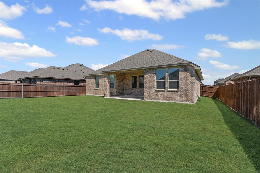 Grand Prairie, Texas 76065, United States, 4 Bedrooms Bedrooms, ,2 BathroomsBathrooms,Residential,Active,136097