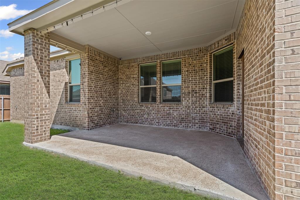 Grand Prairie, Texas 76065, United States, 4 Bedrooms Bedrooms, ,2 BathroomsBathrooms,Residential,Active,136097