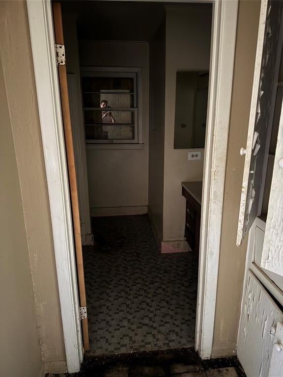 1021 Huntington Lane