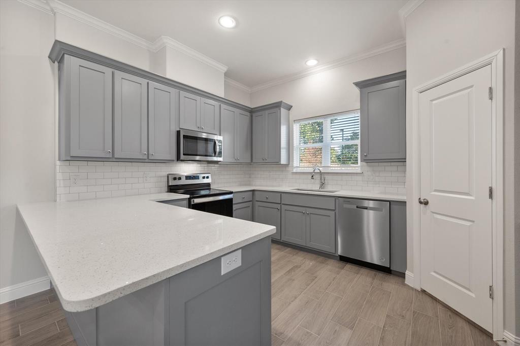 Marbella PlaceAbram - Residential Lease