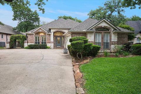 Photo of 1403 Briar Meadow Drive, Keller, TX 76248 (MLS # 21229134)
