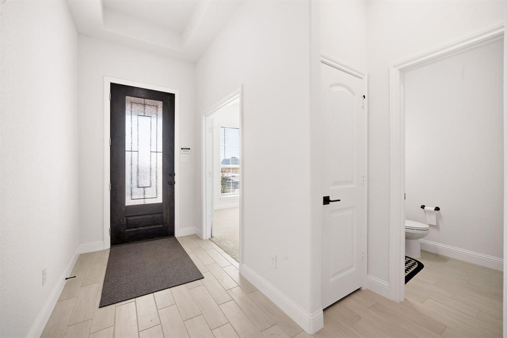 3841 Eagles Bluff Road