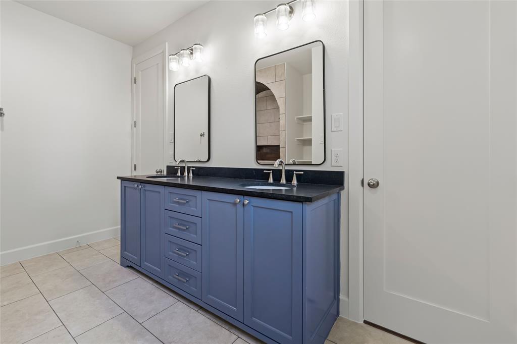 Wyldewood Circle - Residential