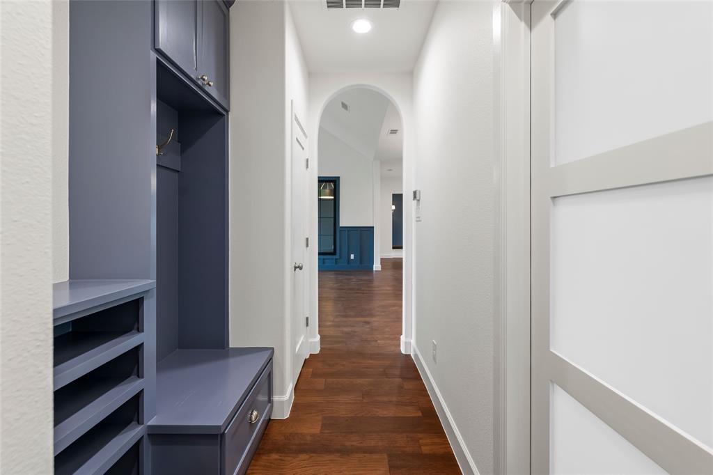 Wyldewood Circle - Residential