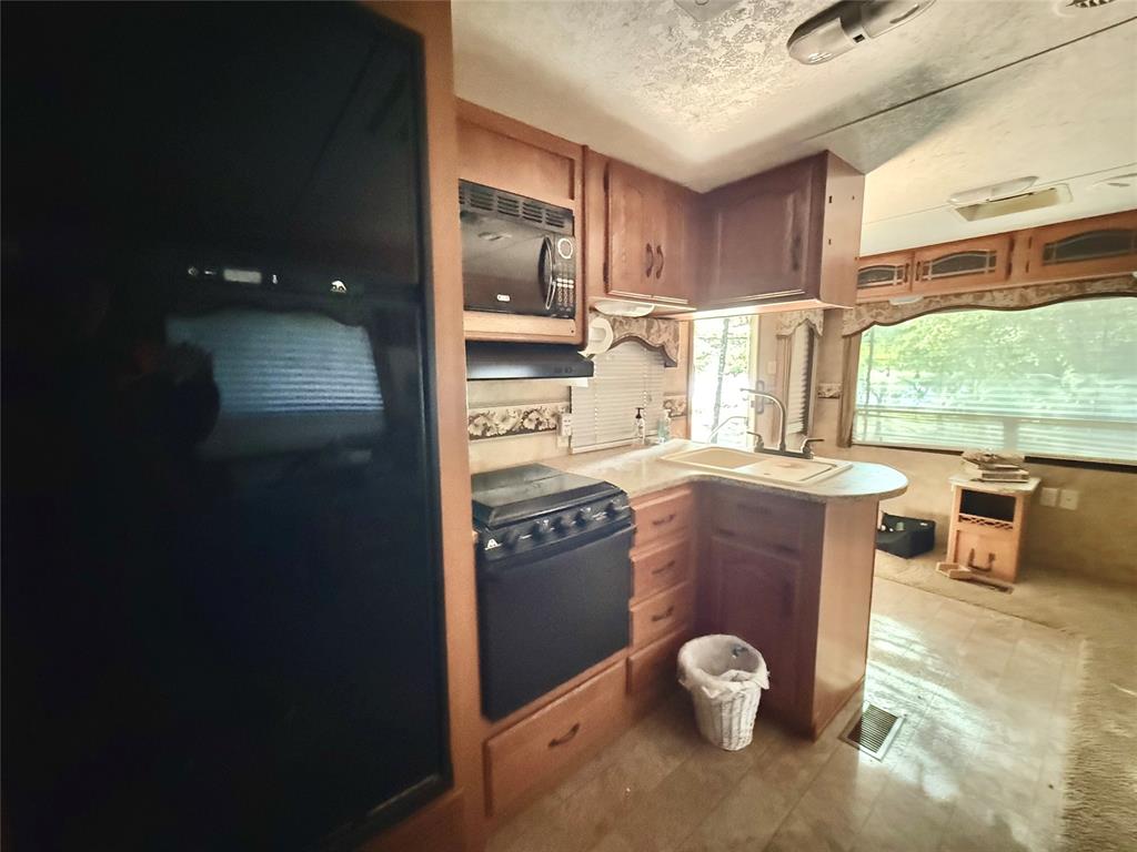 White Oak Shores - Residential