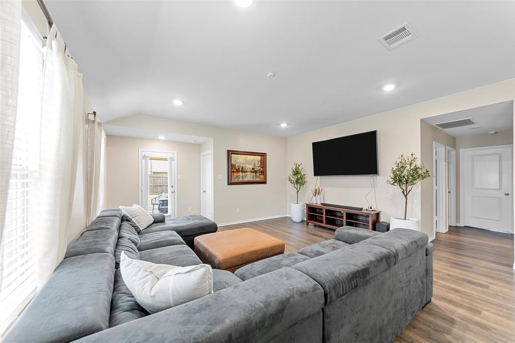 Magnolia Ph 3 - Residential