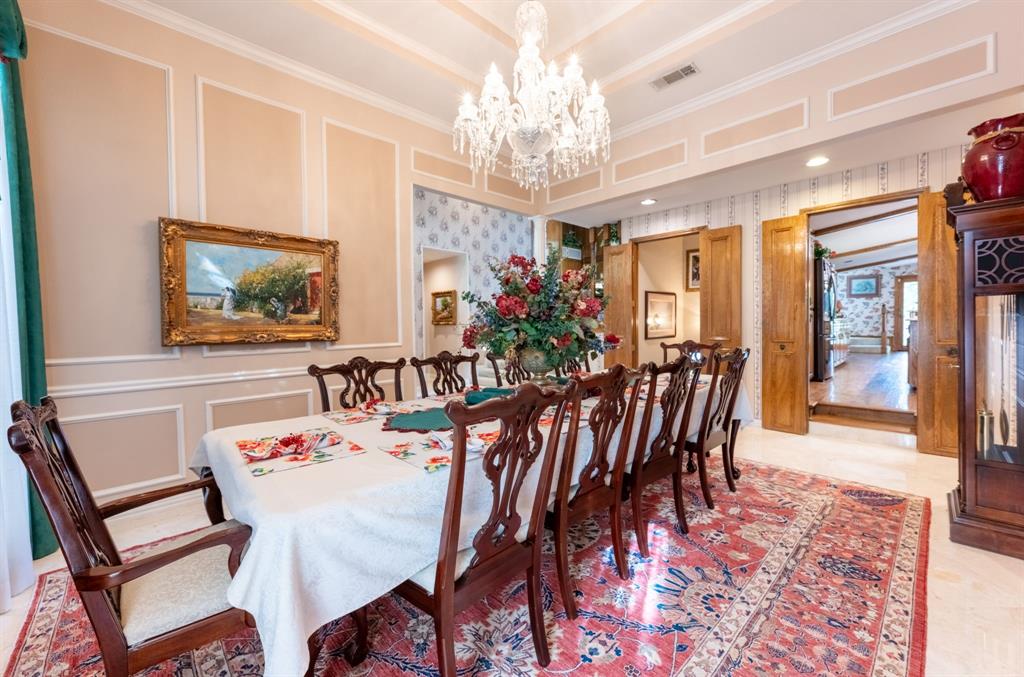 3316 S Country Club Road