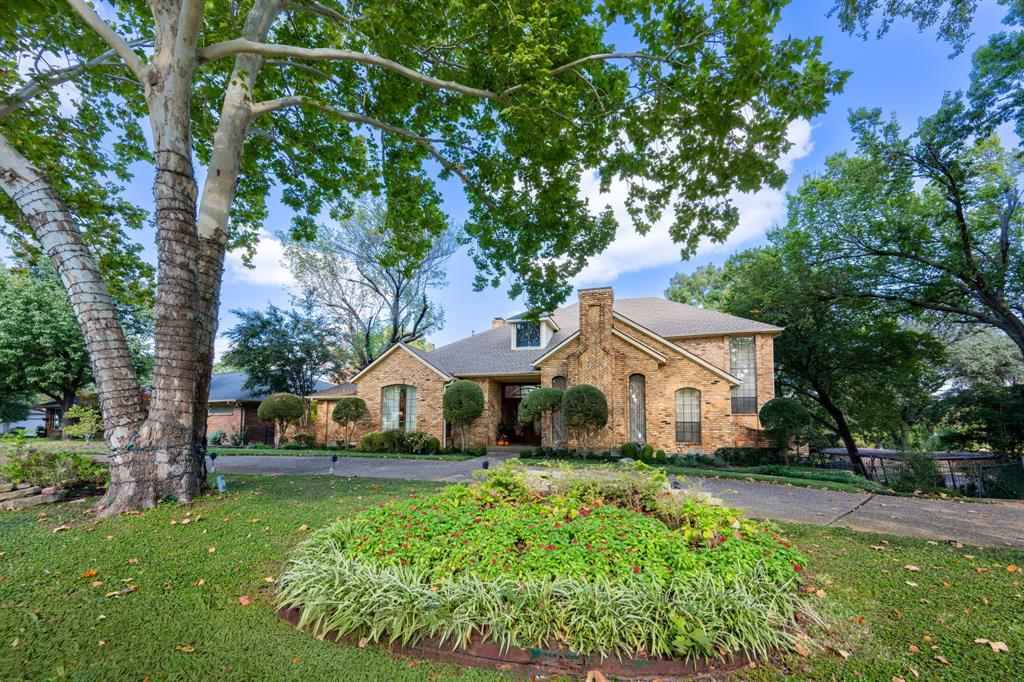 3316 S Country Club Road