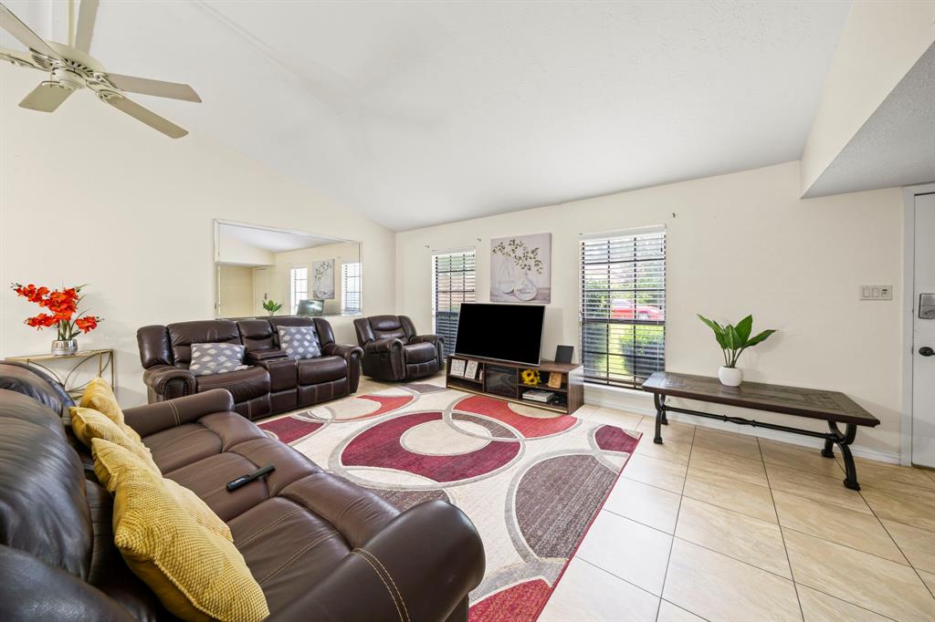 2121 Newbury Drive