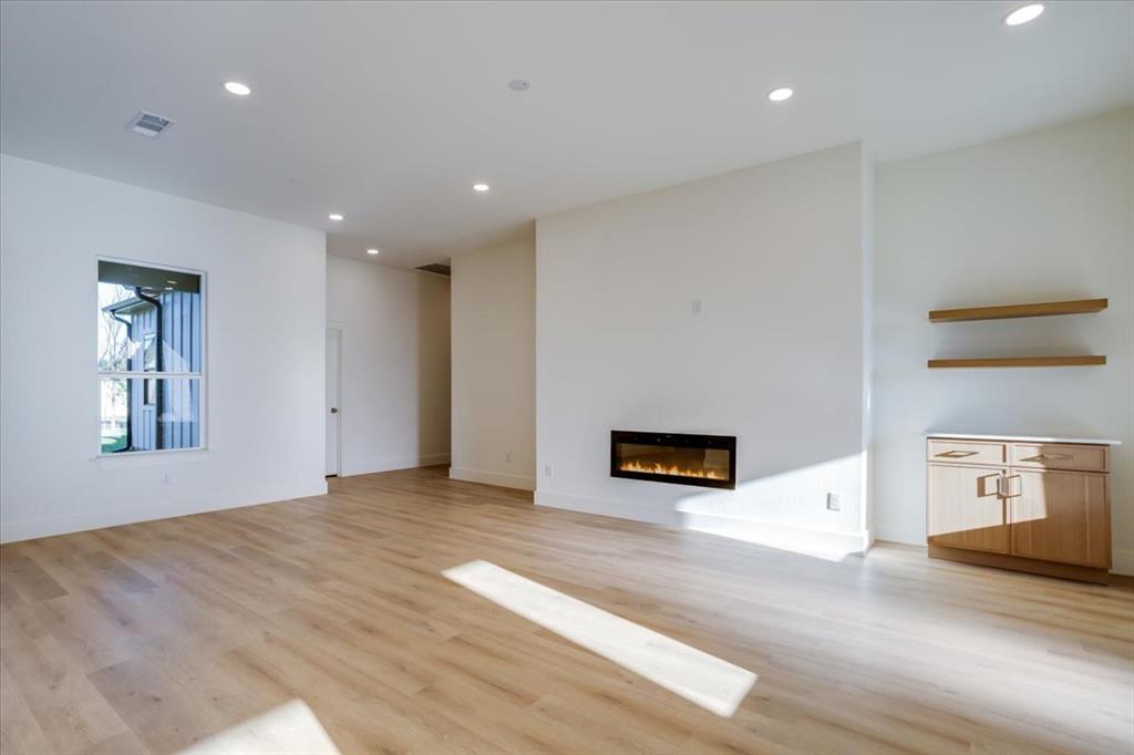 Camp Wisdom Estates - Residential