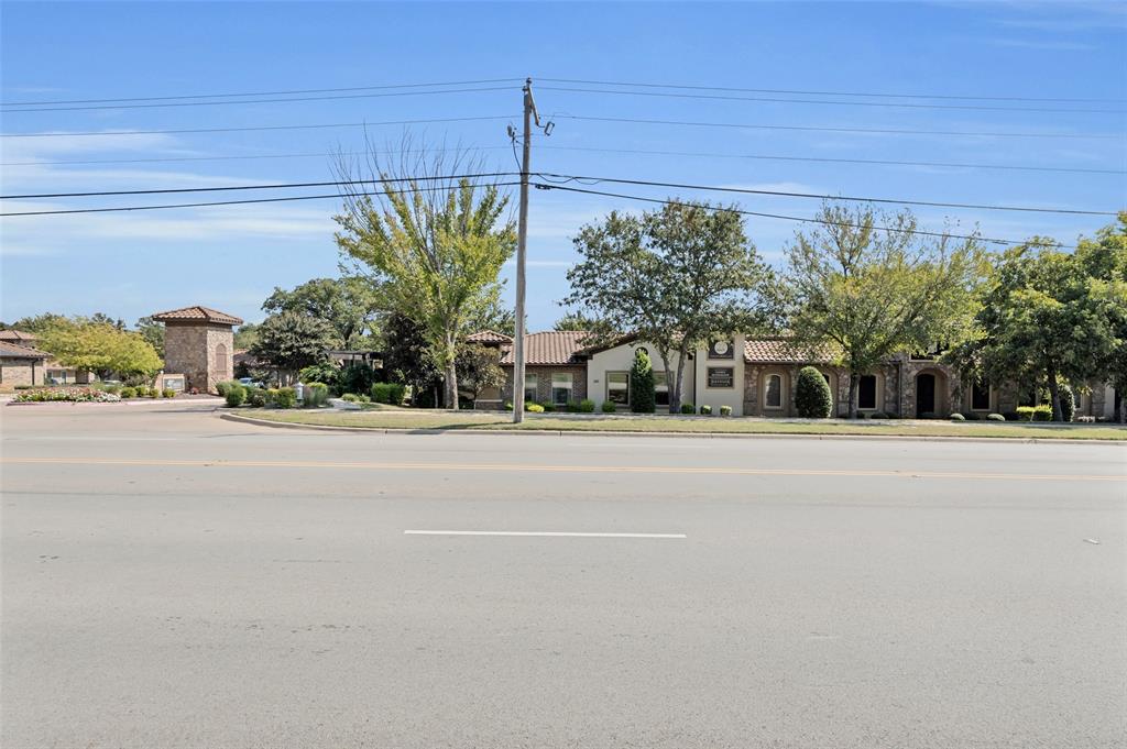 550 N Walnut Creek Drive 100