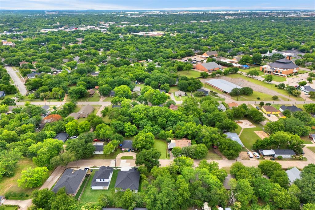 Town - Waxahachie - Land