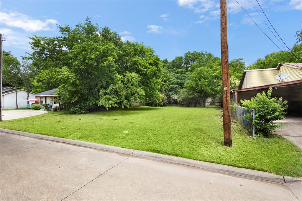 Town - Waxahachie - Land