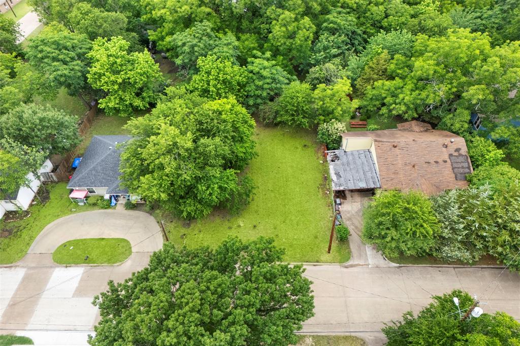 Town - Waxahachie - Land