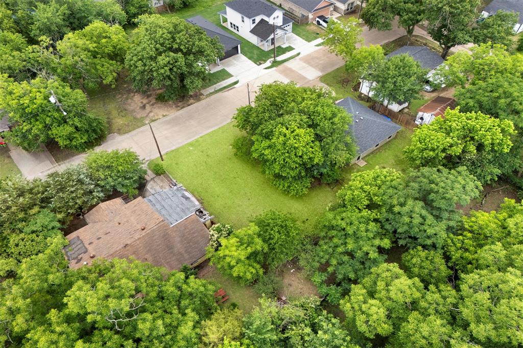 Town - Waxahachie - Land