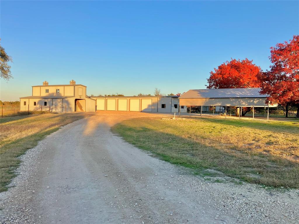 1689 County Road 295