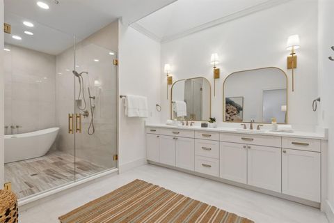 Tiny photo for 6 Saint Laurent Place, Dallas, TX 75225 (MLS # 21080969)
