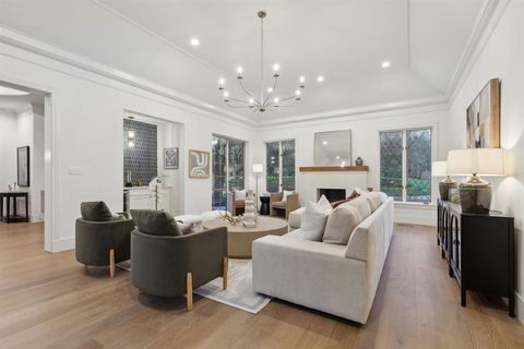 Tiny photo for 6 Saint Laurent Place, Dallas, TX 75225 (MLS # 21080969)