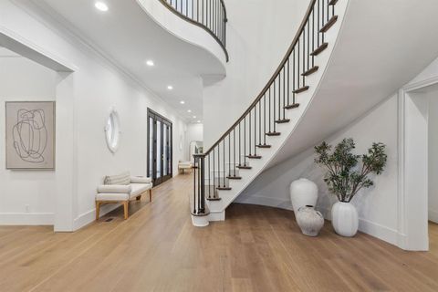 Tiny photo for 6 Saint Laurent Place, Dallas, TX 75225 (MLS # 21080969)