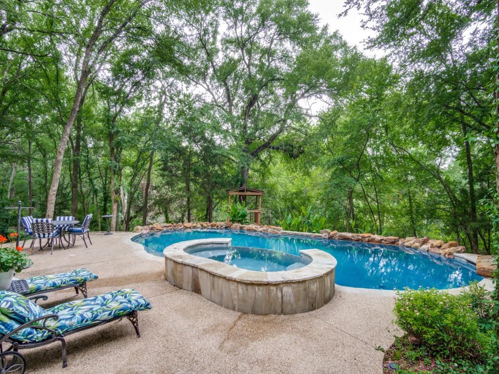 1014 Amanda Drive
