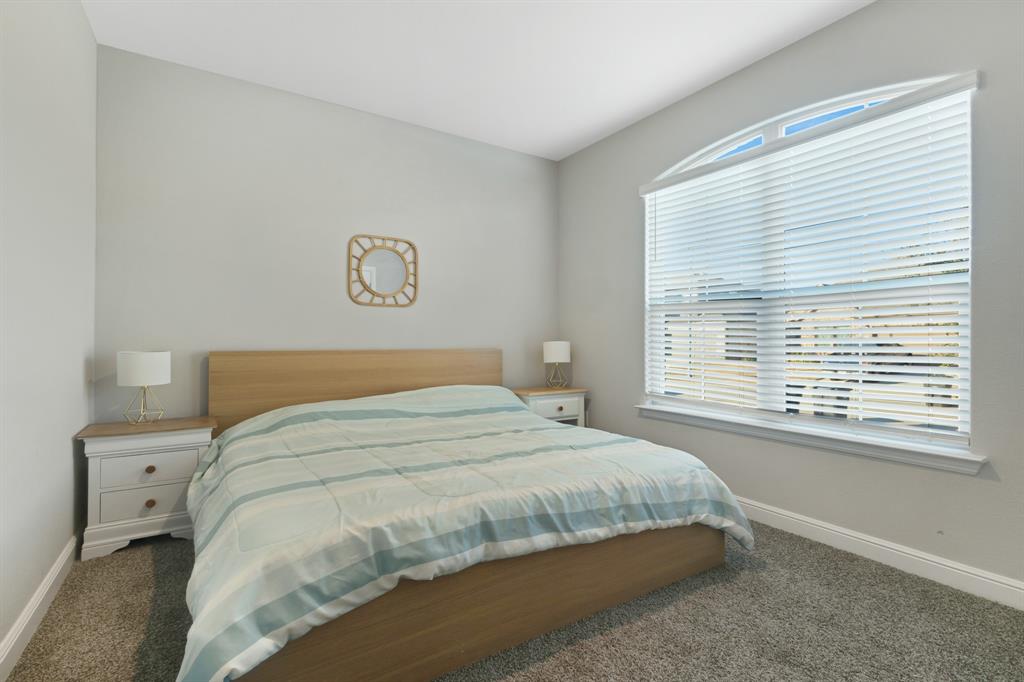 TRAILS OF ELIZABETH CREEK - Residential Lease